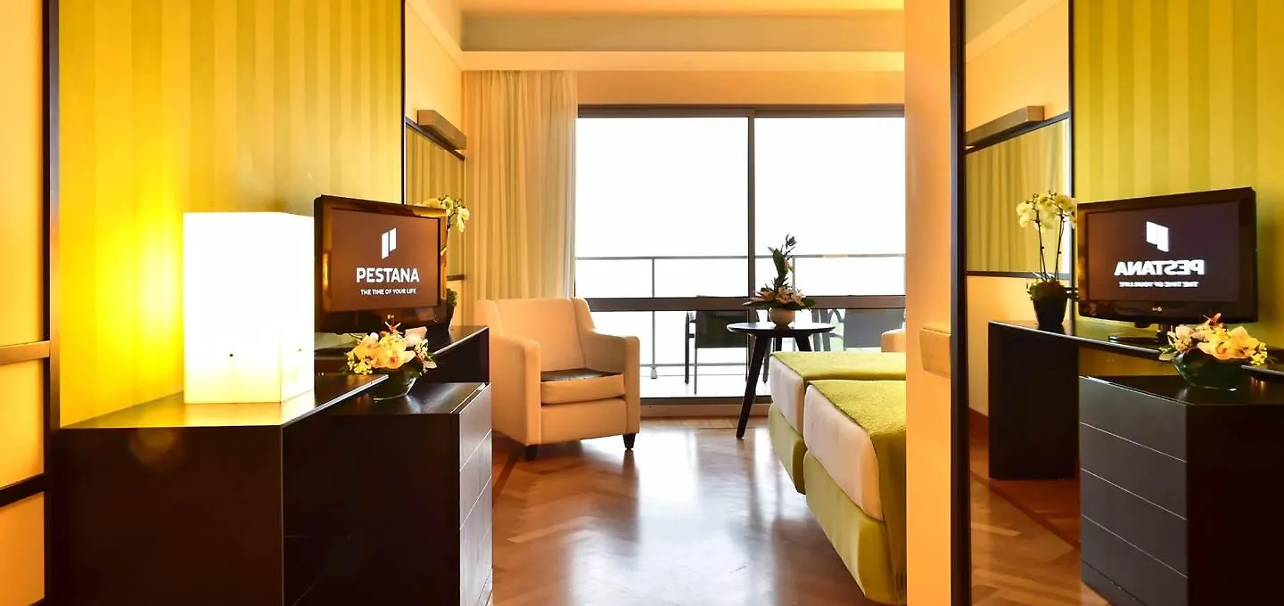 Pestana Promenade Ocean Resort Hotel Φουνκάλ