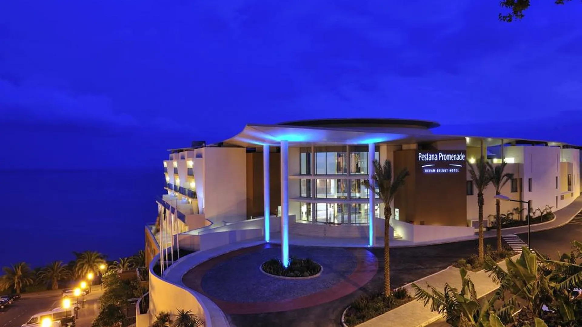 Pestana Promenade Ocean Resort Hotel Φουνκάλ