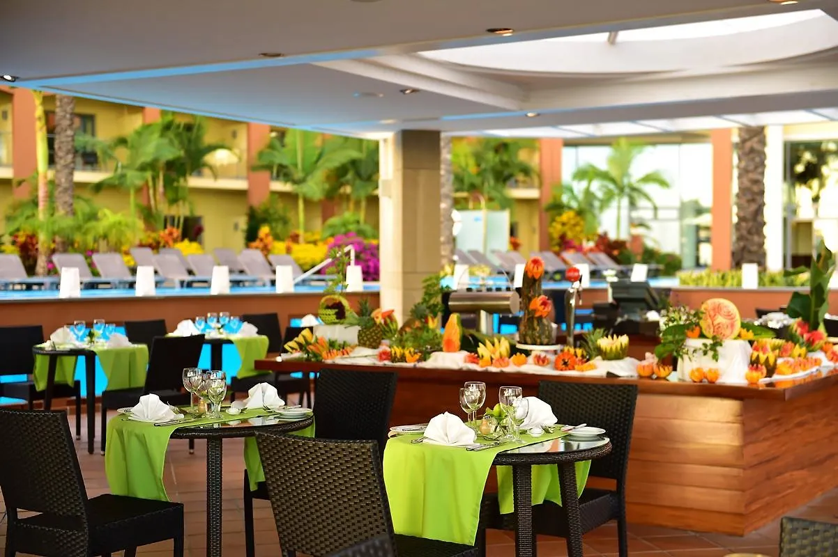Pestana Promenade Ocean Resort Hotel Funchal  Funchal (Madeira)