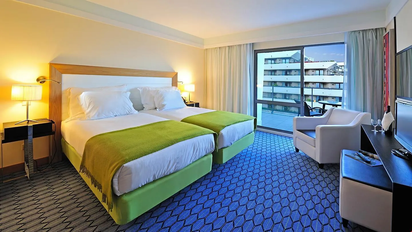 Pestana Promenade Ocean Resort Hotel Funchal   Funchal (Madeira)