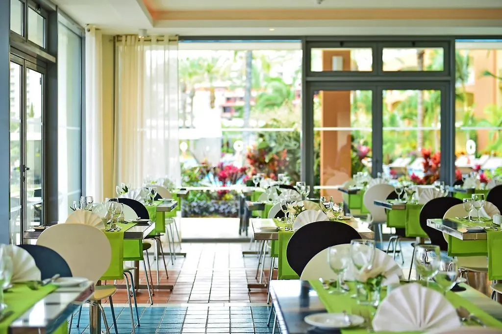 Pestana Promenade Ocean Resort Hotel Φουνκάλ