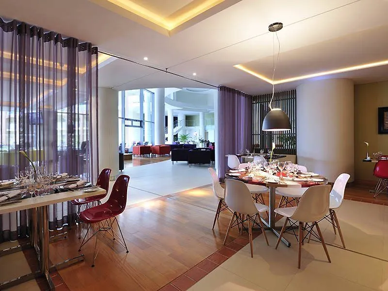 Pestana Promenade Ocean Resort Hotel Φουνκάλ