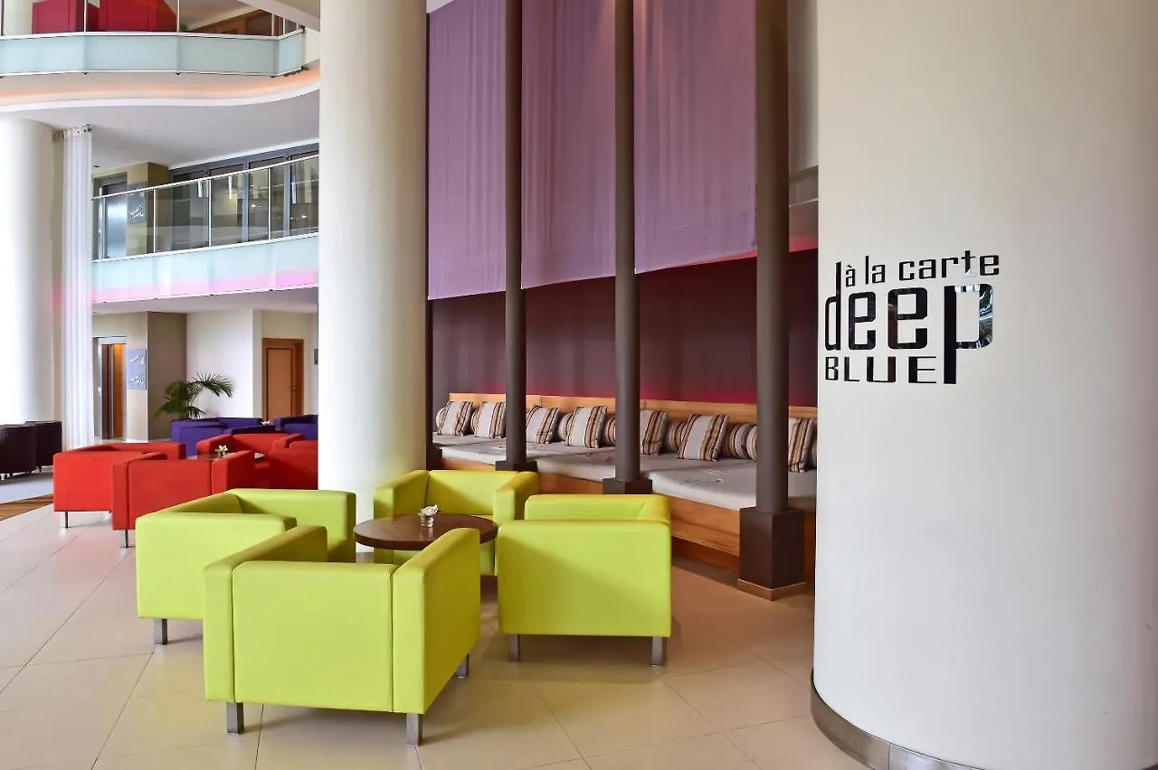 Pestana Promenade Ocean Resort Hotel Φουνκάλ
