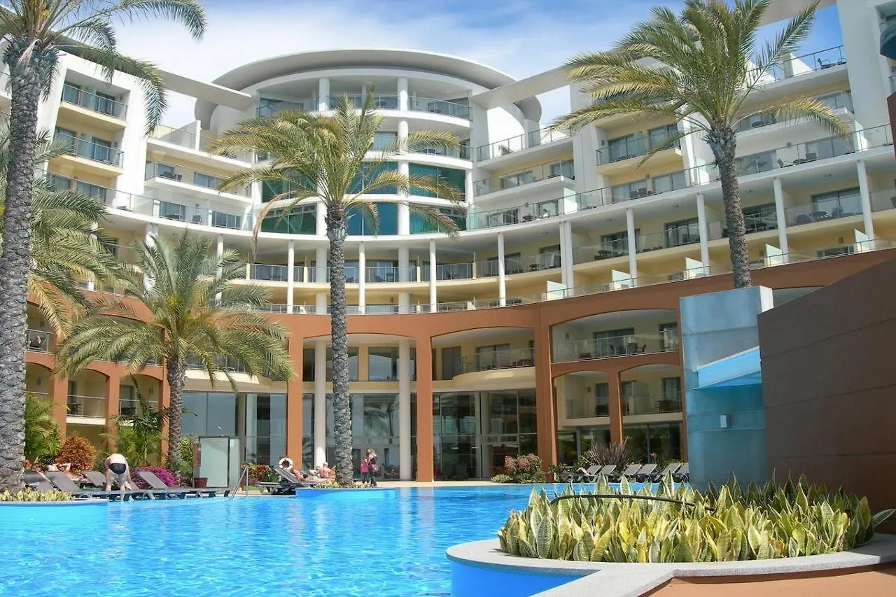 Pestana Promenade Ocean Resort Hotel Φουνκάλ